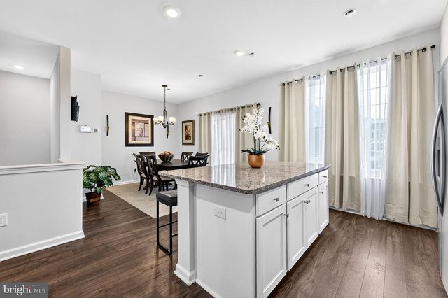 44 STANTON RD, Mount Holly, NJ 08060