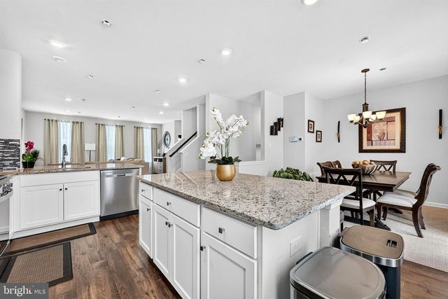 44 STANTON RD, Mount Holly, NJ 08060