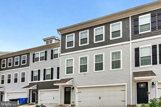 44 STANTON RD, Mount Holly, NJ 08060