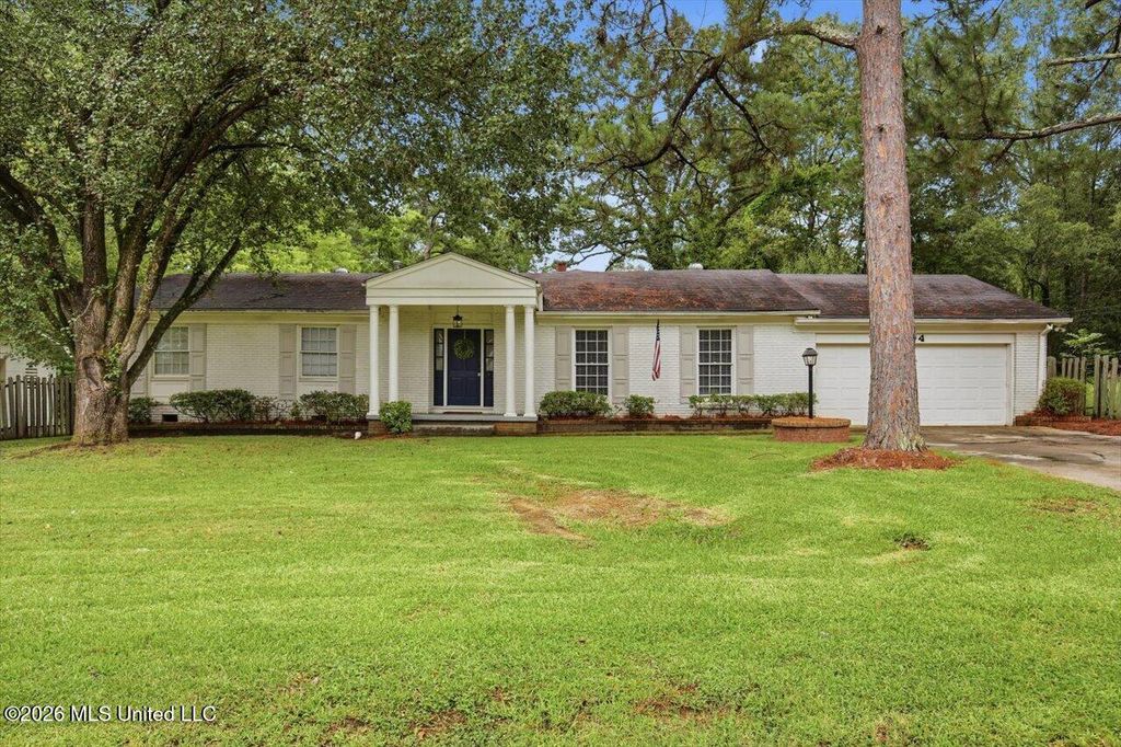 804 Dunton Road, Clinton, MS 39056