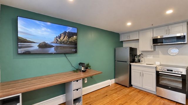 511 Beacon St 1, Boston, MA 02215