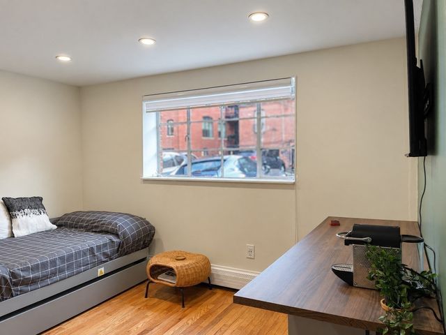 511 Beacon St 1, Boston, MA 02215