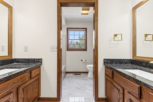 6962 Mapleridge Circle NW, Canton, OH 44718
