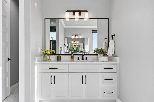 178 Balch RD, Elgin, TX 78621