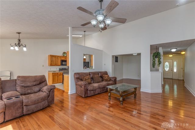 2388 Murphy Drive, Fairborn, OH 45324