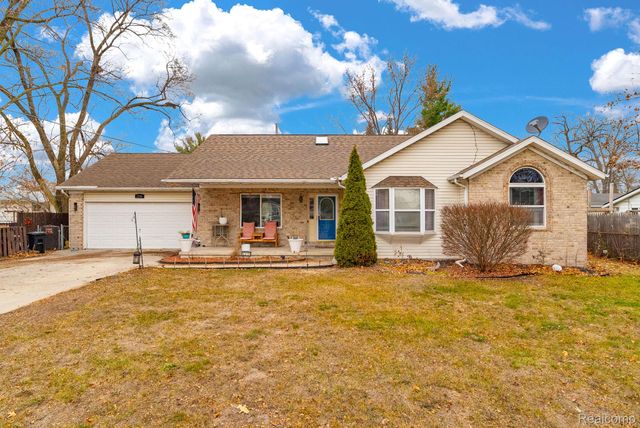 2215 Hancock Street, Port Huron, MI 48060