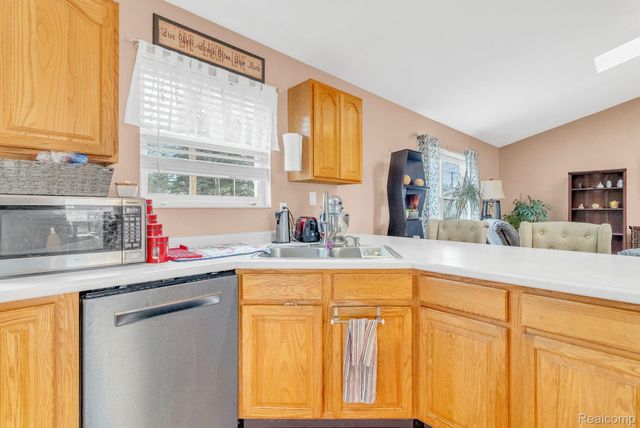 2215 Hancock Street, Port Huron, MI 48060