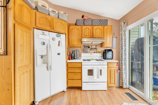 2215 Hancock Street, Port Huron, MI 48060