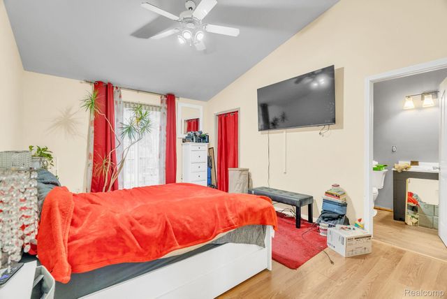 2215 Hancock Street, Port Huron, MI 48060