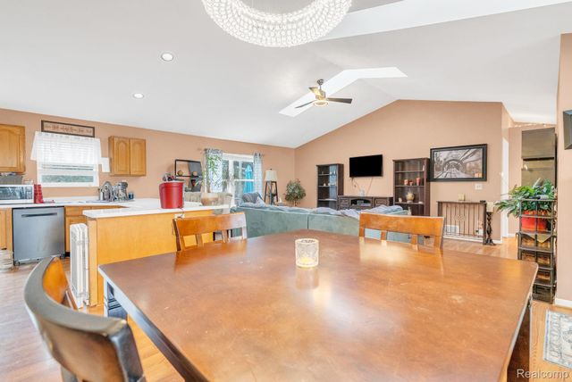 2215 Hancock Street, Port Huron, MI 48060