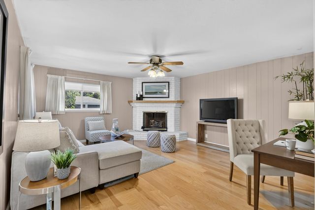 4831 Finlandia Way, Carmichael, CA 95608