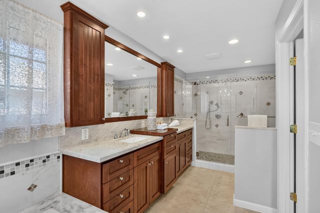4831 Finlandia Way, Carmichael, CA 95608