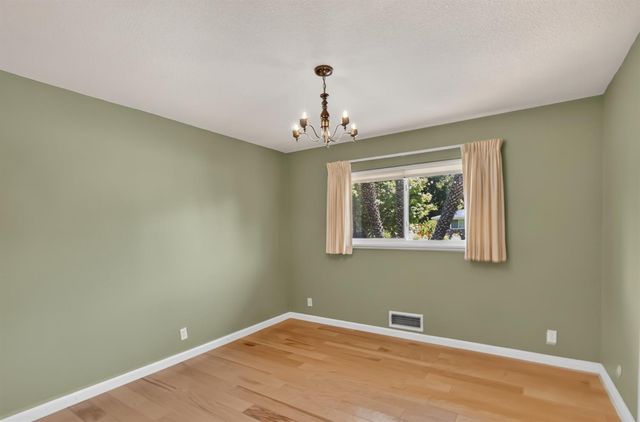 4831 Finlandia Way, Carmichael, CA 95608
