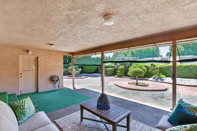 4831 Finlandia Way, Carmichael, CA 95608