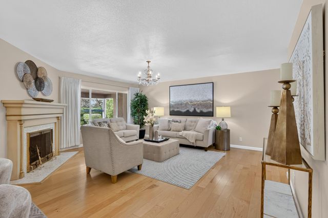4831 Finlandia Way, Carmichael, CA 95608