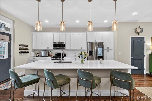 2026 Allen Avenue, St Louis, MO 63104