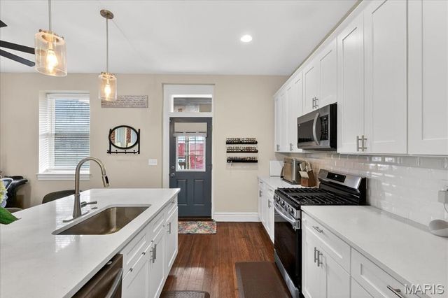 2026 Allen Avenue, St Louis, MO 63104