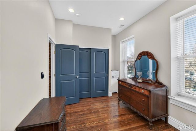 2026 Allen Avenue, St Louis, MO 63104