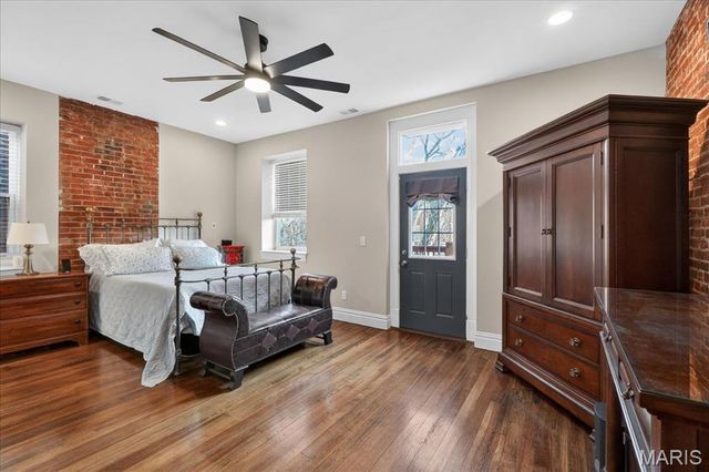 2026 Allen Avenue, St Louis, MO 63104