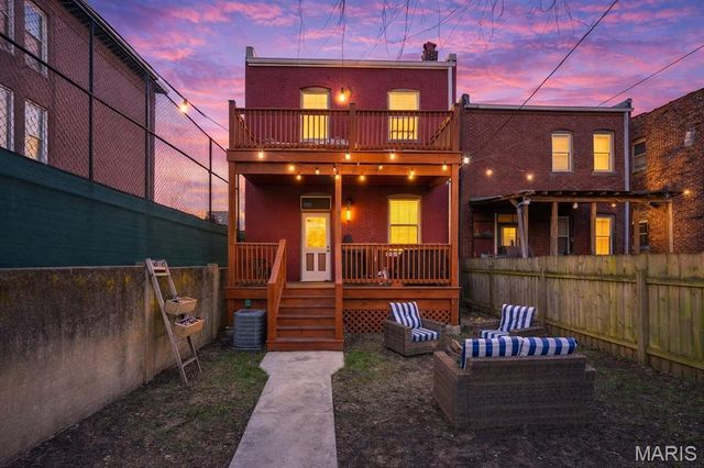 2026 Allen Avenue, St Louis, MO 63104