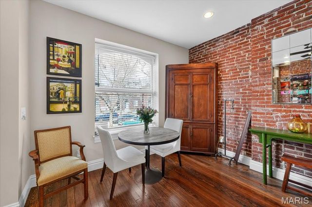 2026 Allen Avenue, St Louis, MO 63104