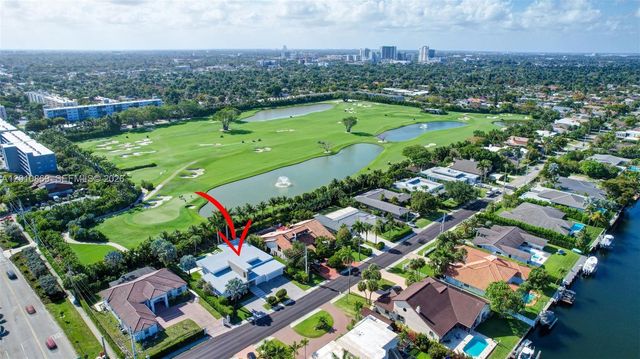 907 Diplomat Pkwy, Hallandale Beach, FL 33009