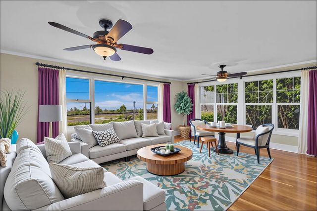 1123 Kehau Pl, Makawao, HI 96768