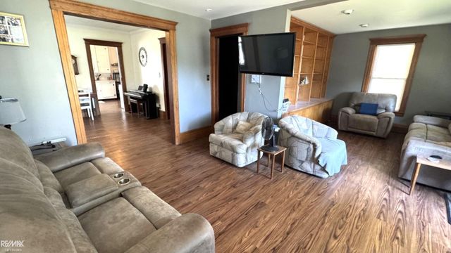 98 Gallup Street, Mt Clemens, MI 48043