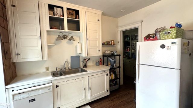 98 Gallup Street, Mt Clemens, MI 48043
