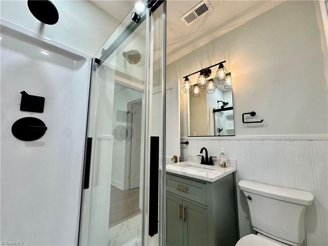 2855 Quincy Drive, Winston-salem, NC 27106