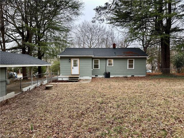 2855 Quincy Drive, Winston-salem, NC 27106