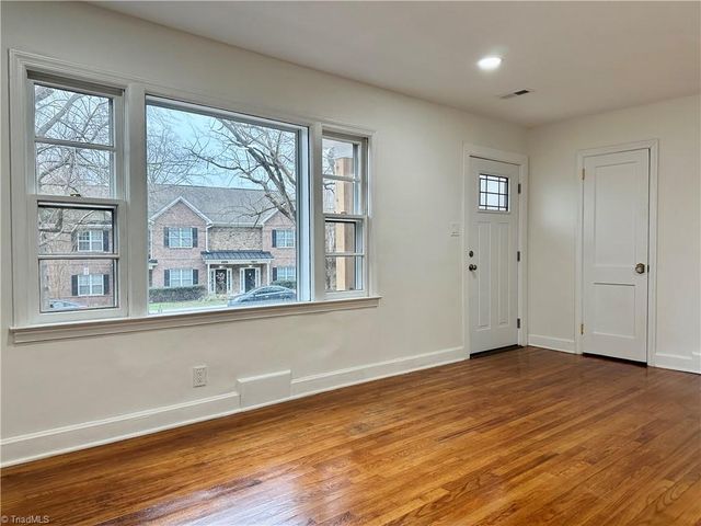 2855 Quincy Drive, Winston-salem, NC 27106