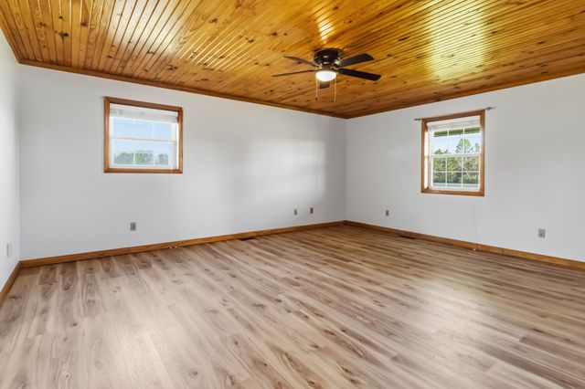 26 Stella Lane, Eubank, KY 42567