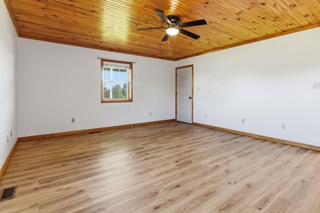 26 Stella Lane, Eubank, KY 42567
