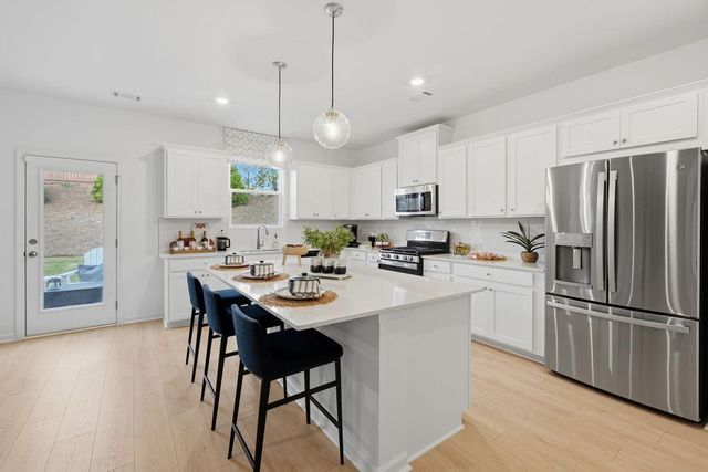 4031 Alderstone Drive, Flowery Branch, GA 30542