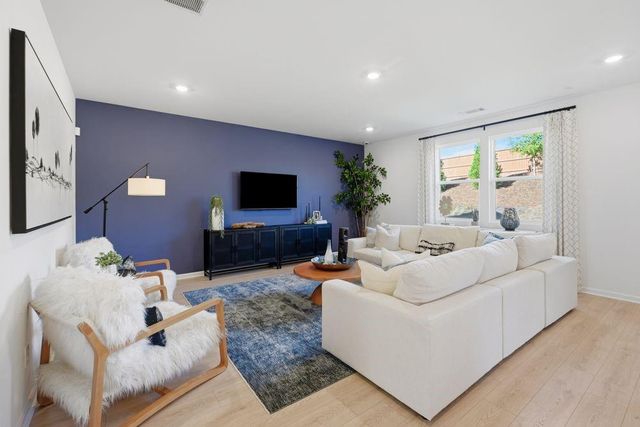 4031 Alderstone Drive, Flowery Branch, GA 30542