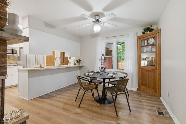 2515 E 99th Street, Carmel, IN 46280