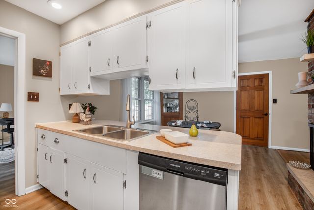 2515 E 99th Street, Carmel, IN 46280