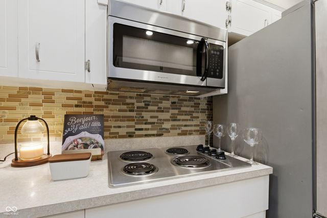 2515 E 99th Street, Carmel, IN 46280
