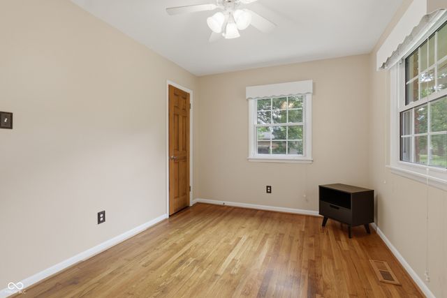 2515 E 99th Street, Carmel, IN 46280