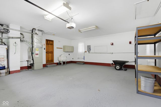 2515 E 99th Street, Carmel, IN 46280