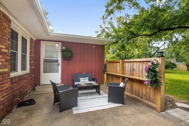 2515 E 99th Street, Carmel, IN 46280