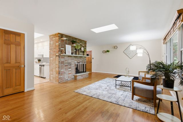 2515 E 99th Street, Carmel, IN 46280