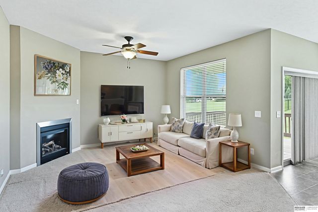 17125 Colony Drive, Omaha, NE 68136