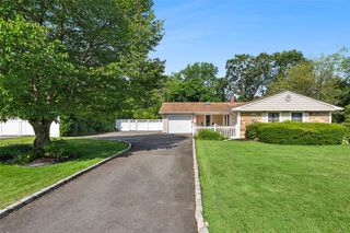 6 Holly Hill Lane, Coram, NY 11727