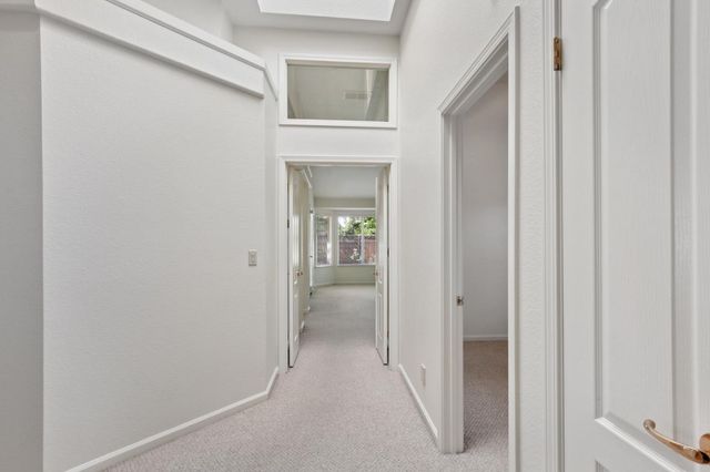 126 Burrill Dr, Folsom, CA 95630