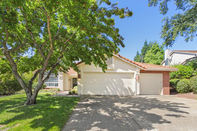 126 Burrill Dr, Folsom, CA 95630