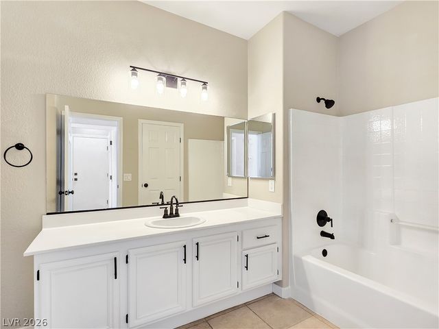 283 Fancrest Street, Henderson, NV 89052