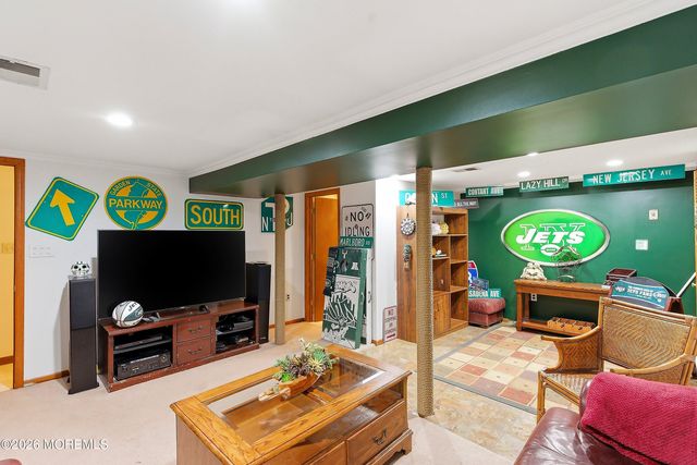89 Valerie Court, Brick, NJ 08724