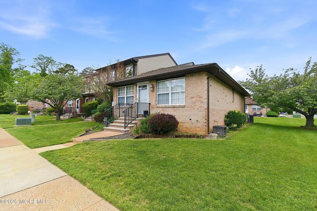 89 Valerie Court, Brick, NJ 08724